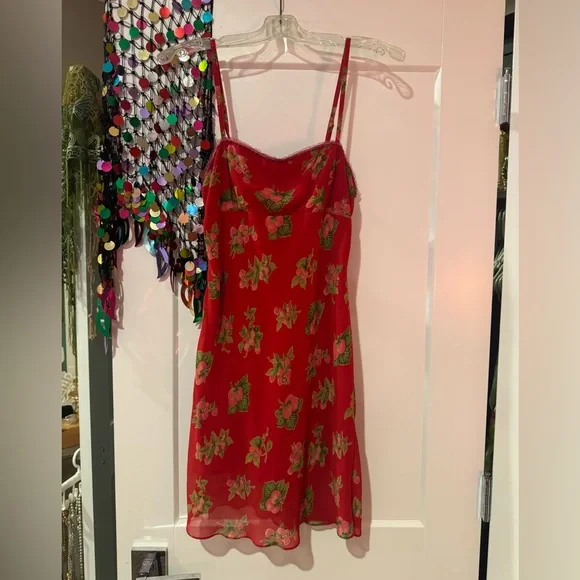 Betsey Johnson Red Floral Chemise - Picture 1 of 3